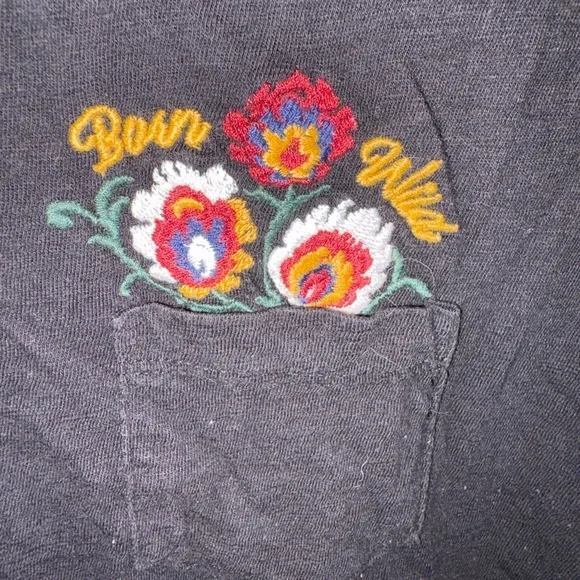 Old Navy “Born Wild” Embroidered Pocket Tee - Picture 3 of 5